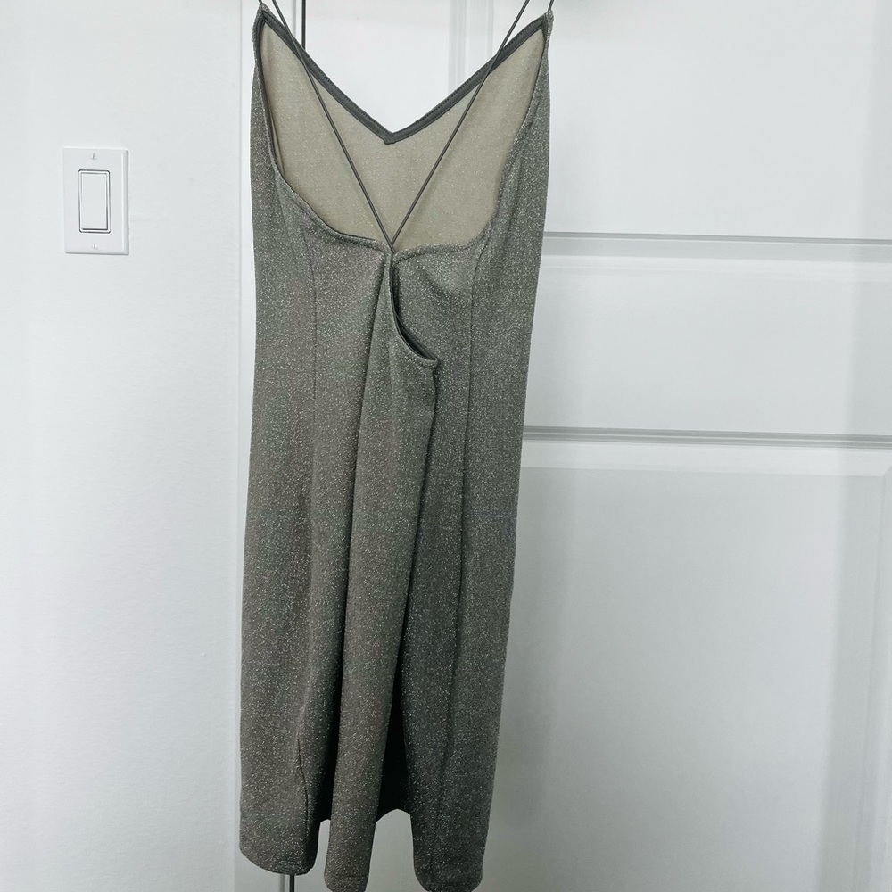Sparkly party dress!